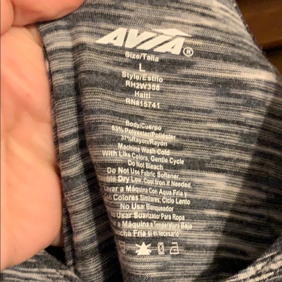 Workout tank - Picture 3 of 3